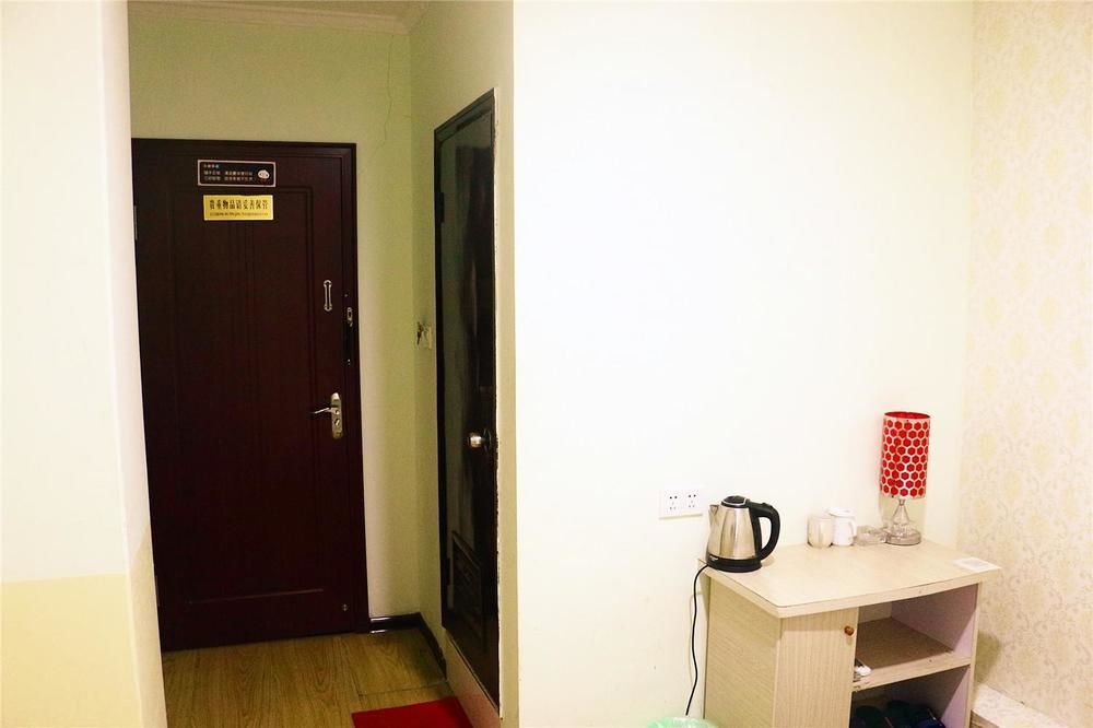 Qingdao Peninsula Four Seasons Business Hotel Bagian luar foto